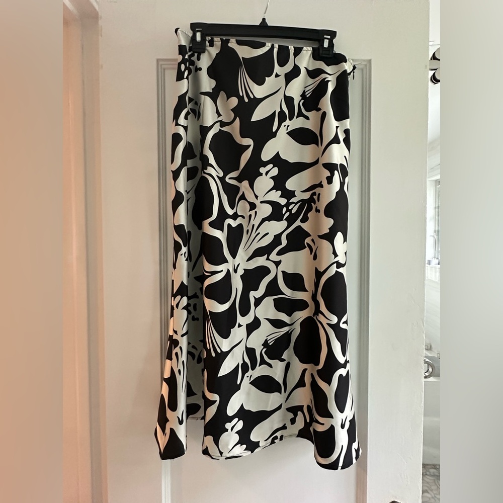 Asymmetrical Black and White Floral Skirt